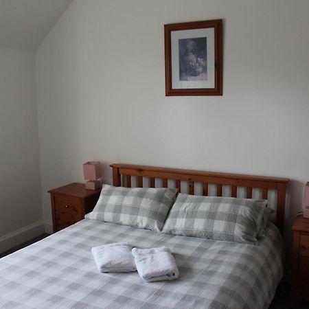 Dunmhor Guest House Кингъси Екстериор снимка