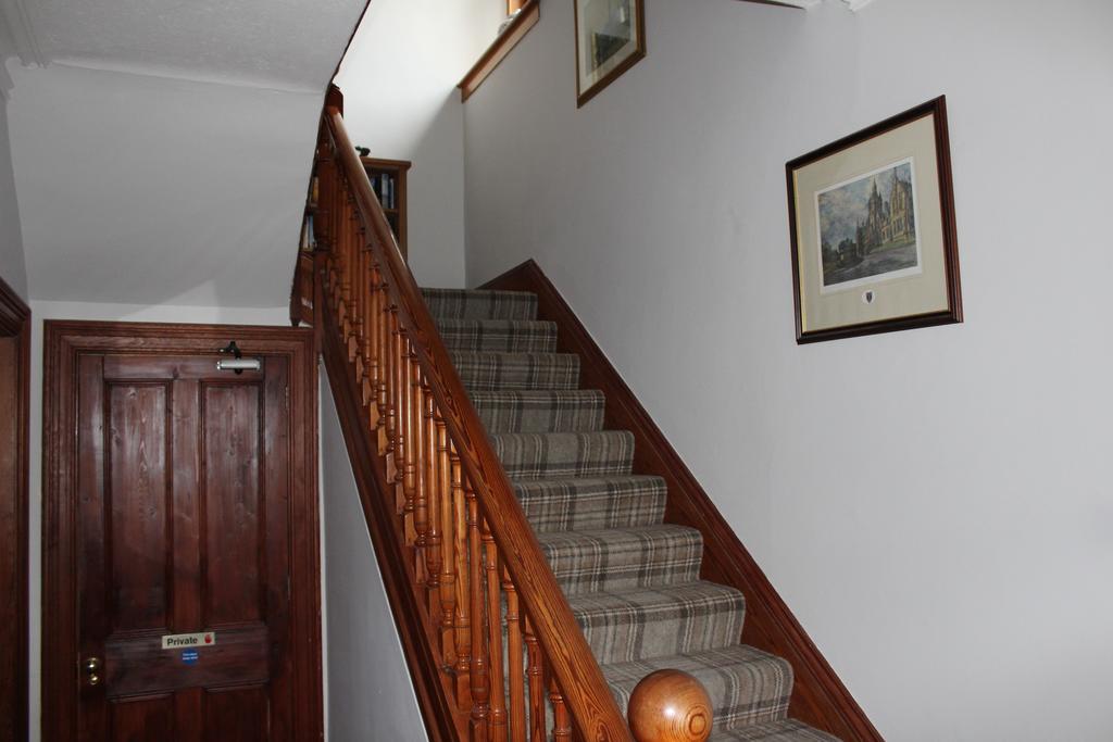 Dunmhor Guest House Кингъси Екстериор снимка